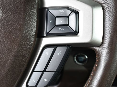 Used 2022 Ford F250 King Ranch w/ Chrome Package image 33