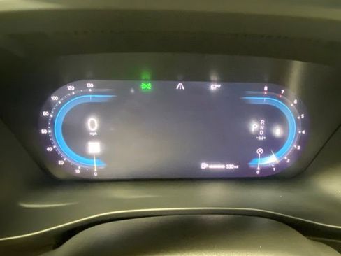 Used 2025 Volvo XC40 B5 Core image 16