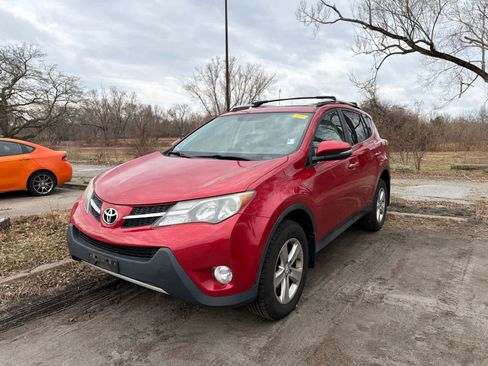 Used 2014 Toyota RAV4 XLE image 7
