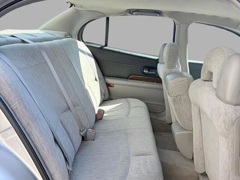 Used 2005 Buick Le Sabre Custom image 26