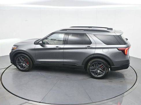 New 2026 Ford Explorer ST AWD/4WD image 32