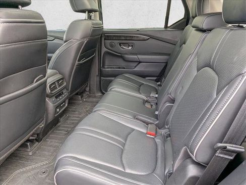 Used 2023 Honda Pilot Elite image 20