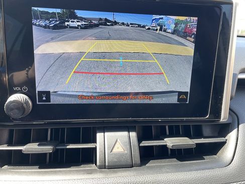 Used 2024 Toyota RAV4 XLE w/ Convenience Package AWD/4WD image 20