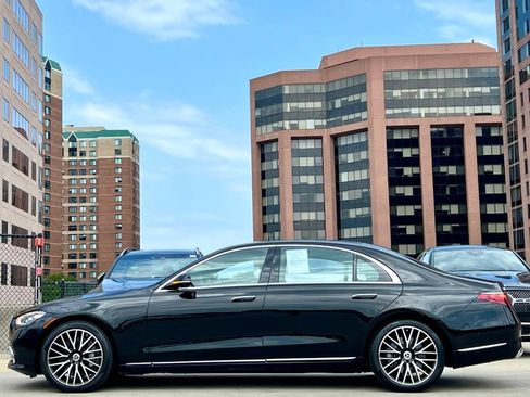 Certified 2023 Mercedes-Benz S 580 4MATIC Sedan image 12
