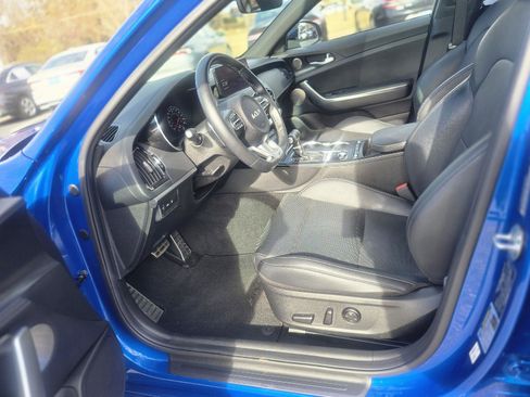 Used 2023 Kia Stinger GT-Line w/ Sun & Sound Package image 14