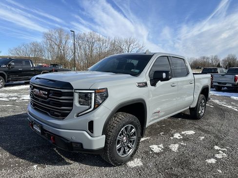 Used 2025 GMC Sierra 1500 AT4 w/ AT4 Preferred Package image 19