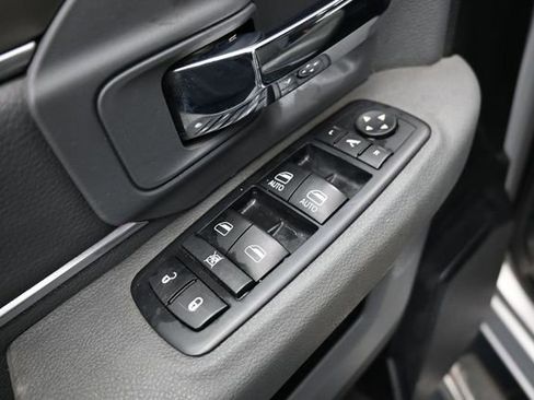 Used 2017 RAM 1500 Big Horn AWD/4WD image 13