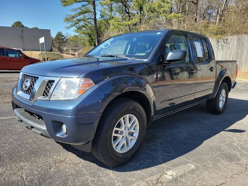 Used 2019 Nissan Frontier SV w/ Value Truck Package image 18