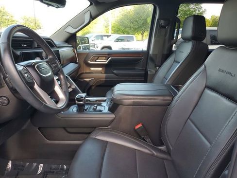 Used 2024 GMC Sierra 1500 Denali w/ Denali Reserve Package AWD/4WD image 19