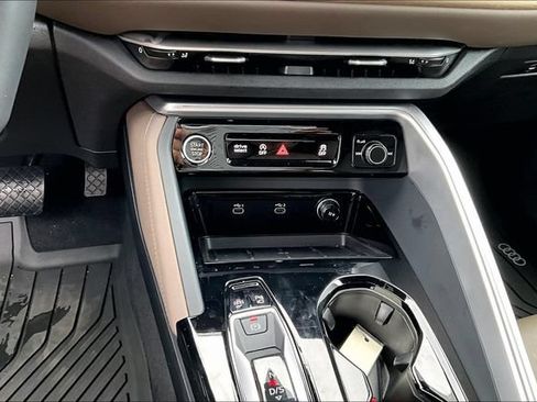 Certified 2025 Audi Q5 Premium AWD/4WD image 26