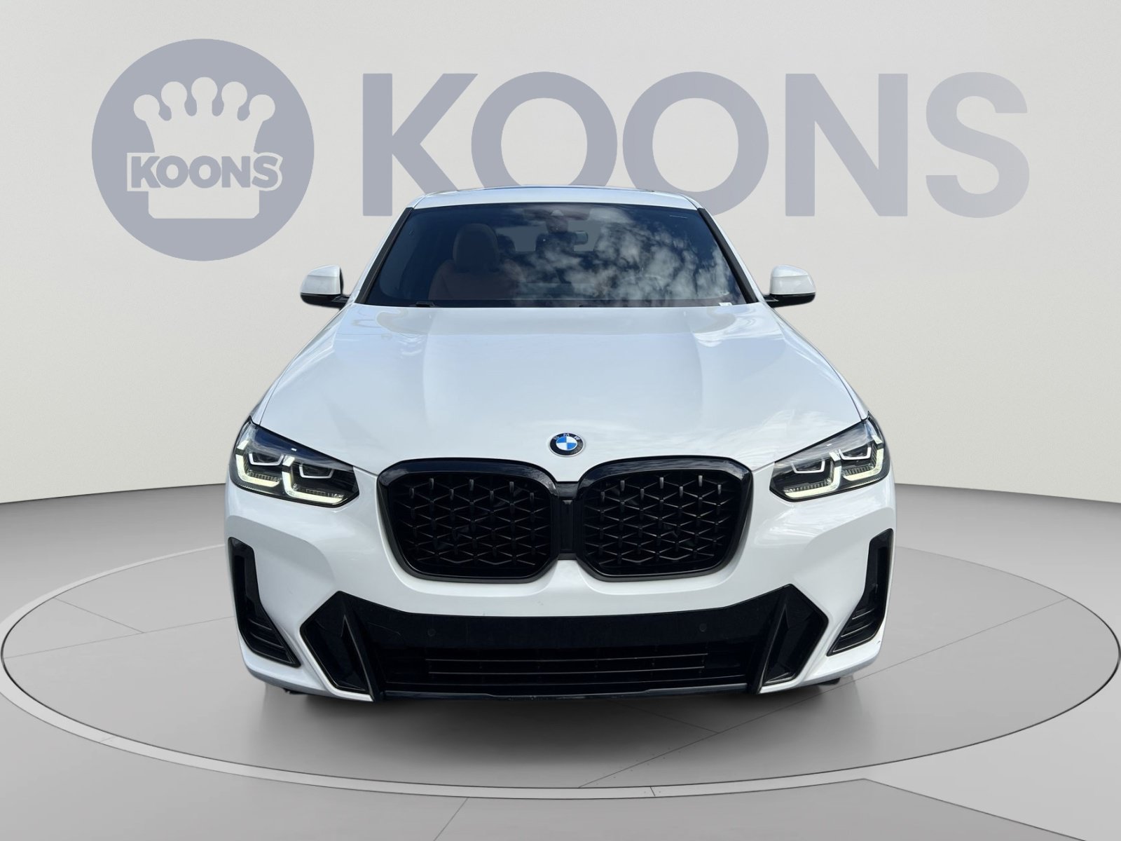 Used 2024 BMW X4 xDrive30i w/ M Sport Package AWD/4WD image 11