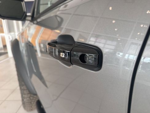 New 2026 Chevrolet Colorado ZR2 w/ ZR2 Bison Edition image 10