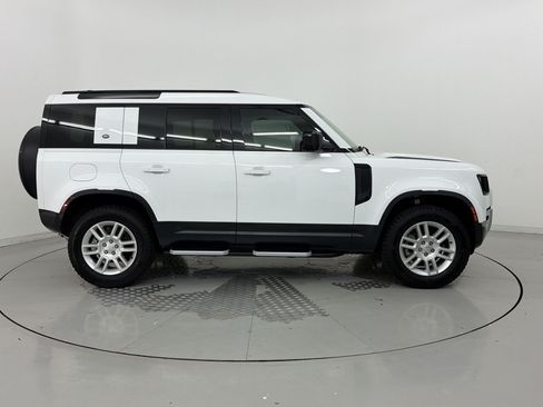 Used 2024 Land Rover Defender 110 S AWD/4WD image 8