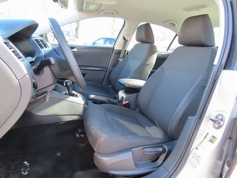 Used 2014 Volkswagen Jetta S image 11