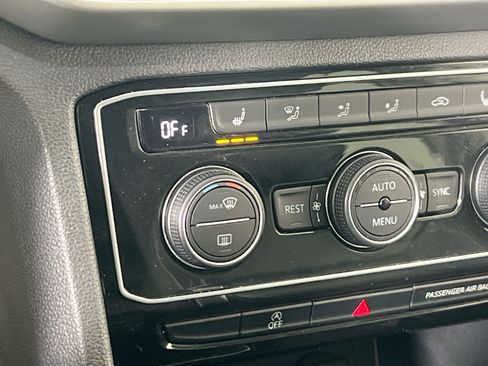 Used 2022 Volkswagen Atlas SE image 19