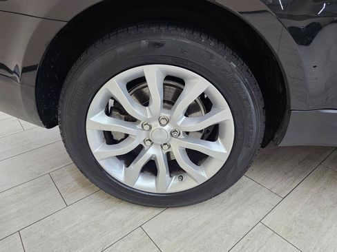 Used 2017 Land Rover Range Rover Sport HSE AWD/4WD image 43