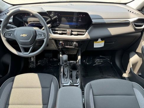 New 2026 Chevrolet TrailBlazer LT w/ Driver Confidence Package image 8