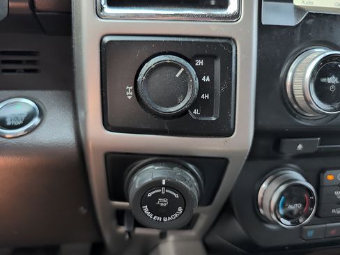 Used 2016 Ford F150 King Ranch w/ Equipment Group 601A Luxury AWD/4WD image 15