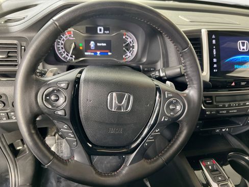 Used 2020 Honda Ridgeline Black Edition image 11