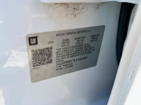 Used 2020 Chevrolet Malibu LT FWD image 33