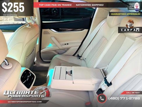 Used 2015 Maserati Ghibli image 30