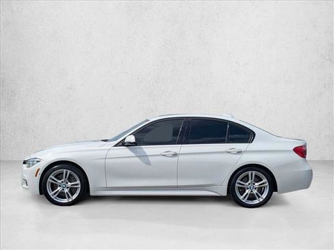 Used 2017 BMW 340i Sedan RWD image 9