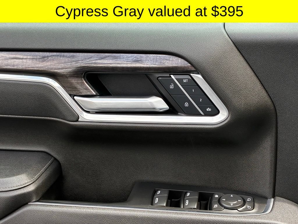 Used 2025 Chevrolet Silverado 1500 LTZ AWD/4WD image 5