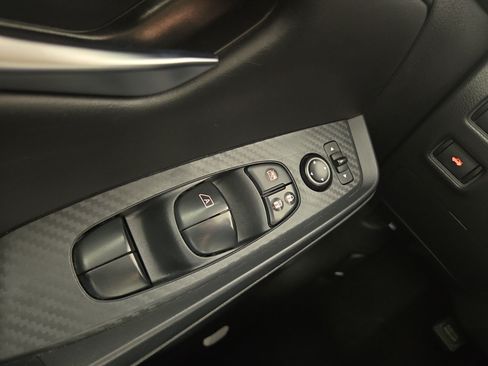 Used 2024 Nissan Sentra SV FWD image 29