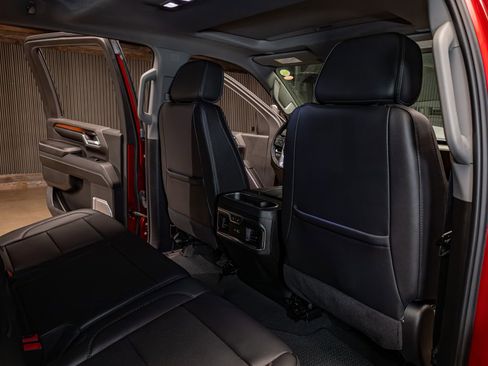 Used 2024 GMC Sierra 2500 Denali w/ Denali Reserve Package image 25