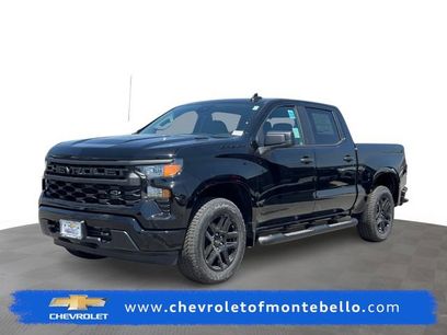 New 2026 Chevrolet Silverado 1500 Custom w/ Turbomax Blackout Package