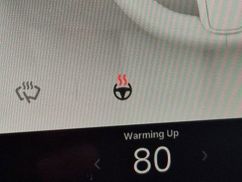 Used 2023 Tesla Model Y Long Range image 28