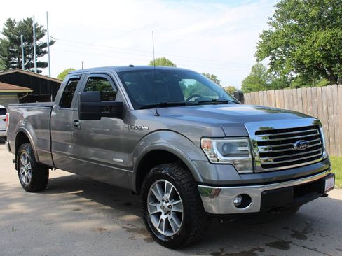 Used 2014 Ford F150 Lariat w/ Equipment Group 502A Luxury AWD/4WD image 2