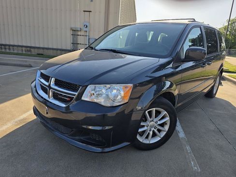 Used 2013 Dodge Grand Caravan SXT w/ Rear Park Assist Pkg FWD image 1
