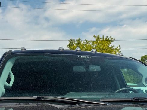 Used 2024 Ford F250 Lariat w/ Black Appearance Package image 41