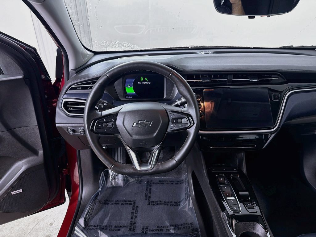 Used 2023 Chevrolet Bolt EUV Premier w/ Sun & Sound Package FWD image 23