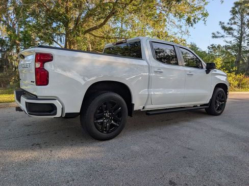 Used 2022 Chevrolet Silverado 1500 RST AWD/4WD image 9