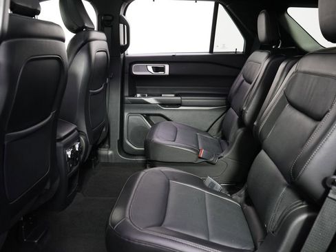 Used 2020 Ford Explorer Limited AWD/4WD image 22