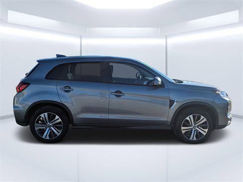 Used 2024 Mitsubishi Outlander Sport AWD image 2