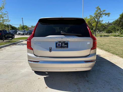 Certified 2024 Volvo XC90 T8 Plus w/ Protection Package Premier image 5