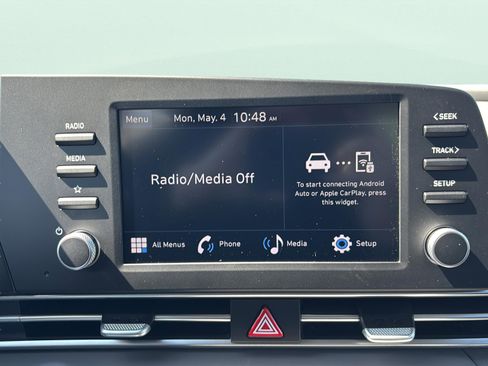 New 2026 Hyundai Elantra Sport FWD image 15