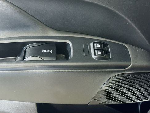 Used 2022 RAM ProMaster City Tradesman FWD image 23