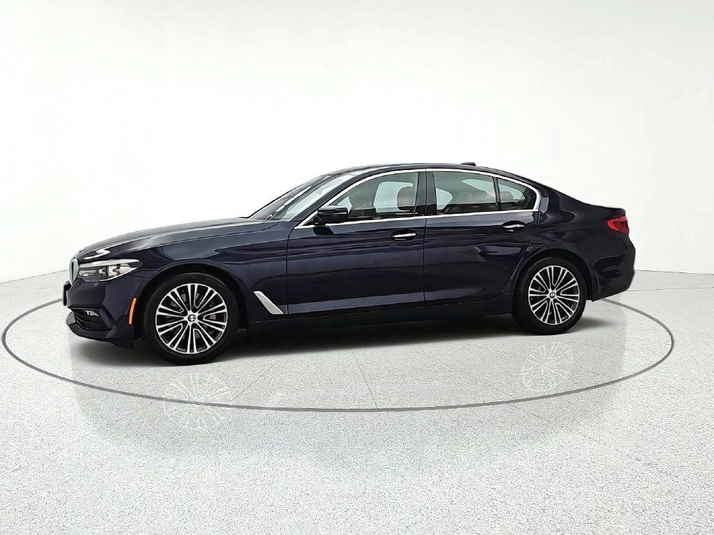 Used 2017 BMW 530i xDrive AWD/4WD image 4