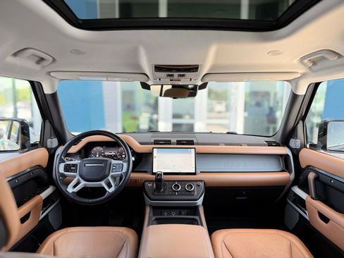 Used 2023 Land Rover Defender 130 First Edition image 2