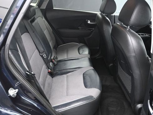 Certified 2019 Kia Niro EX w/ Cold Weather Package 2.0 image 34