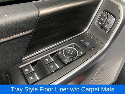 Used 2025 Ford F150 Lariat w/ Equipment Group 502A High image 18