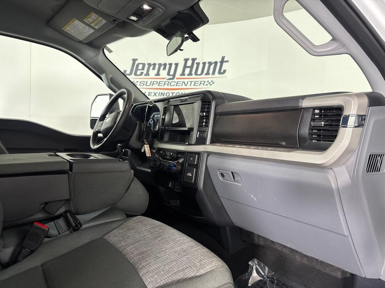 Used 2026 Ford F250 XLT AWD/4WD image 29