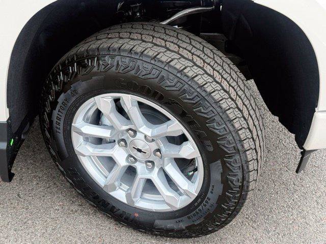 New 2026 Chevrolet Silverado 1500 RST w/ Convenience Package II AWD/4WD image 18