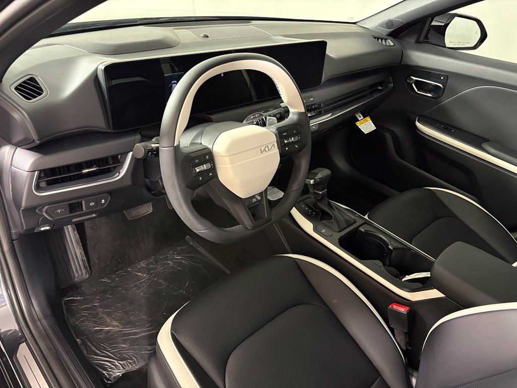 New 2026 Kia K4 EX FWD image 17