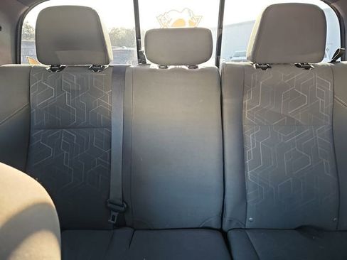 Used 2018 Toyota Tacoma TRD Sport image 24