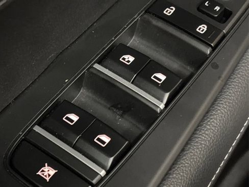 Certified 2023 Kia Forte GT-Line image 33